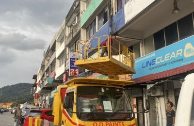 VJQ-8856-HAZWAN